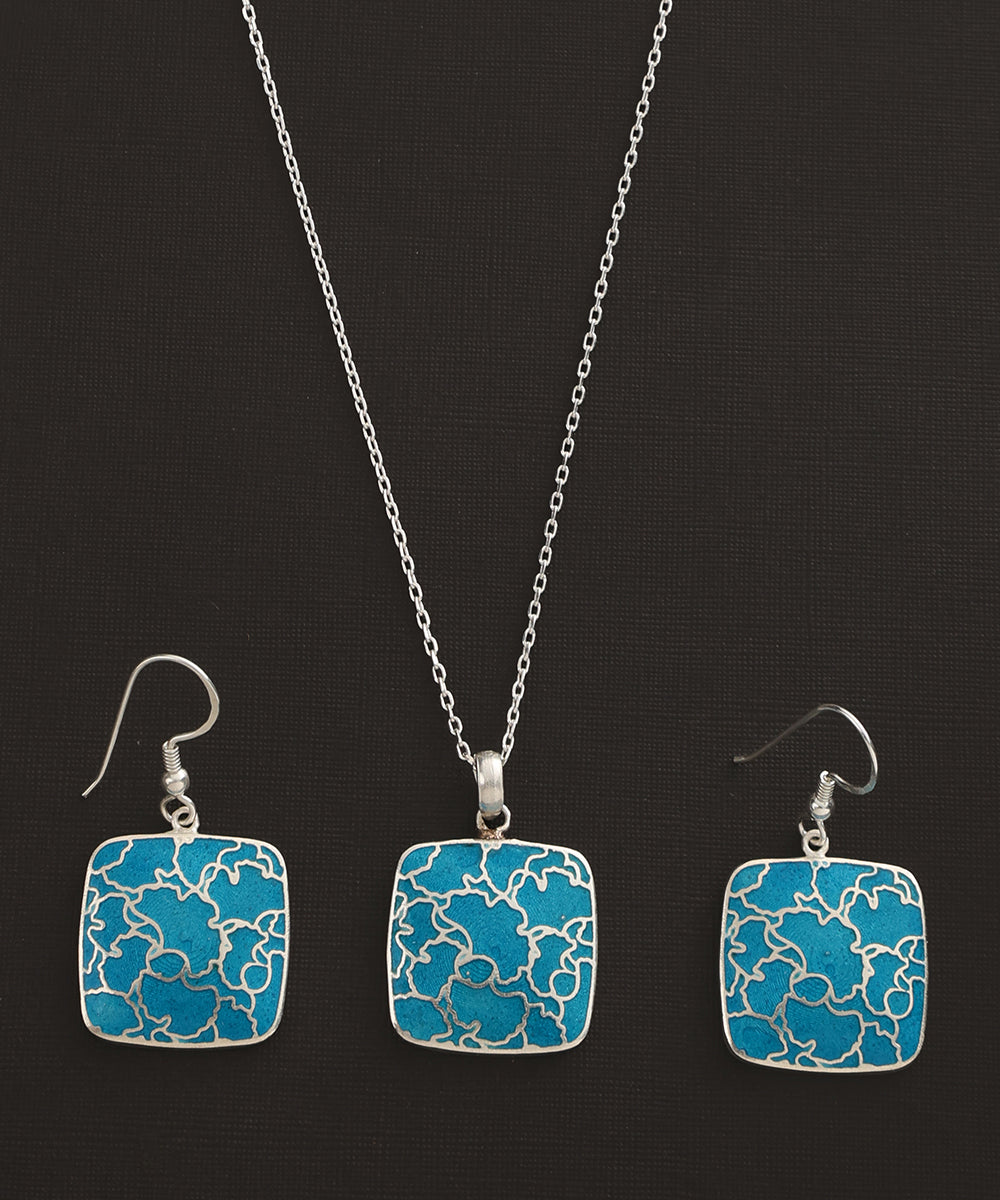 Aadhik_Sky_Blue_Handcrafted_Pure_Silver_Meenakari_Pendant_And_Earrings_Set_WeaverStory_04