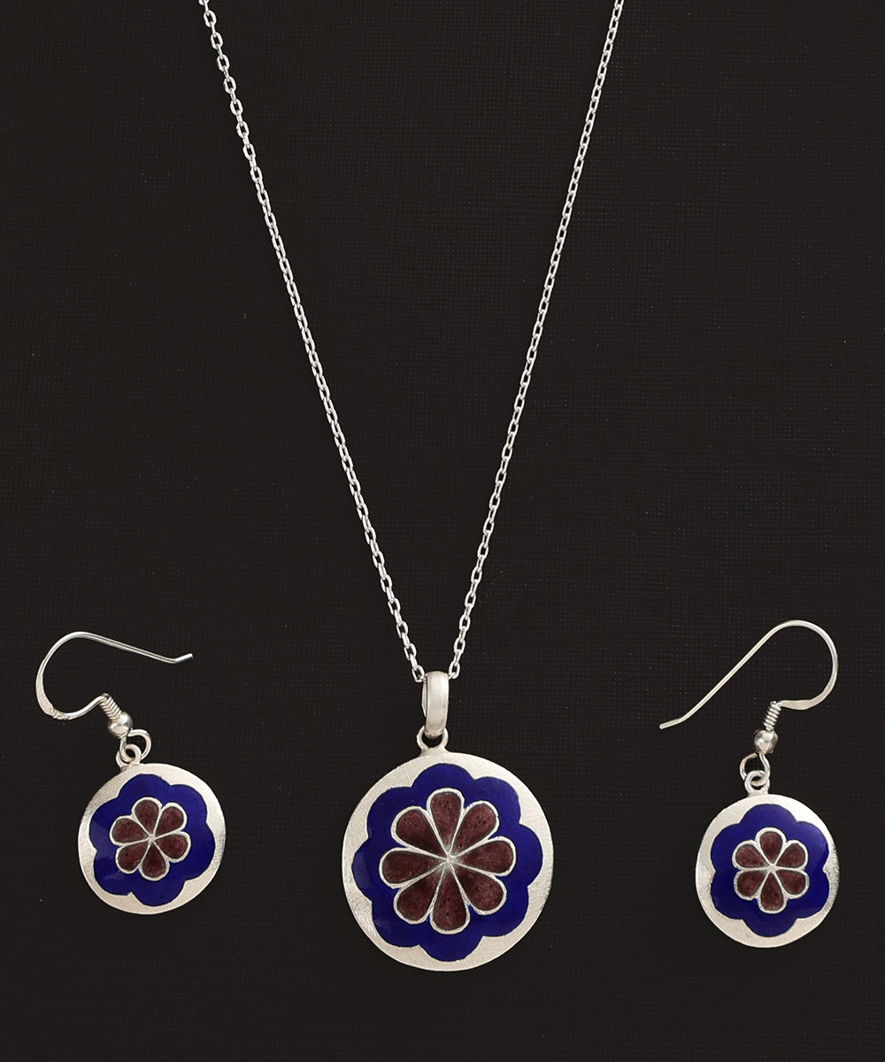 Gadiva_Blue_And_Maroon_Handcrafted_Pure_Silver_Meenakari_Floral_Pendant_And_Earrings_Set_WeaverStory_04