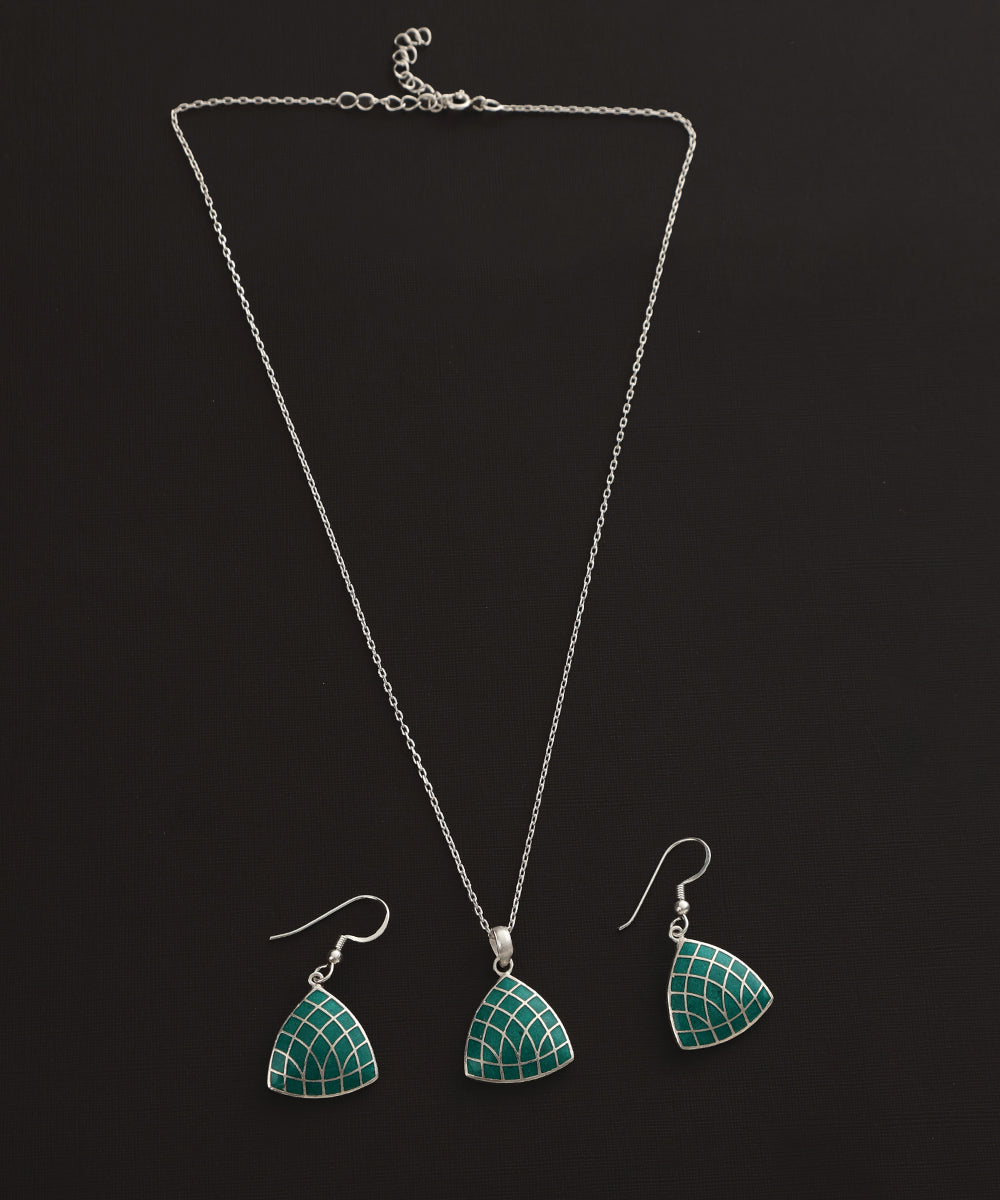 Odathi_Teal_Green_Handcrafted_Pure_Silver_Meenakari_Pendant_And_Earrings_Set_WeaverStory_02