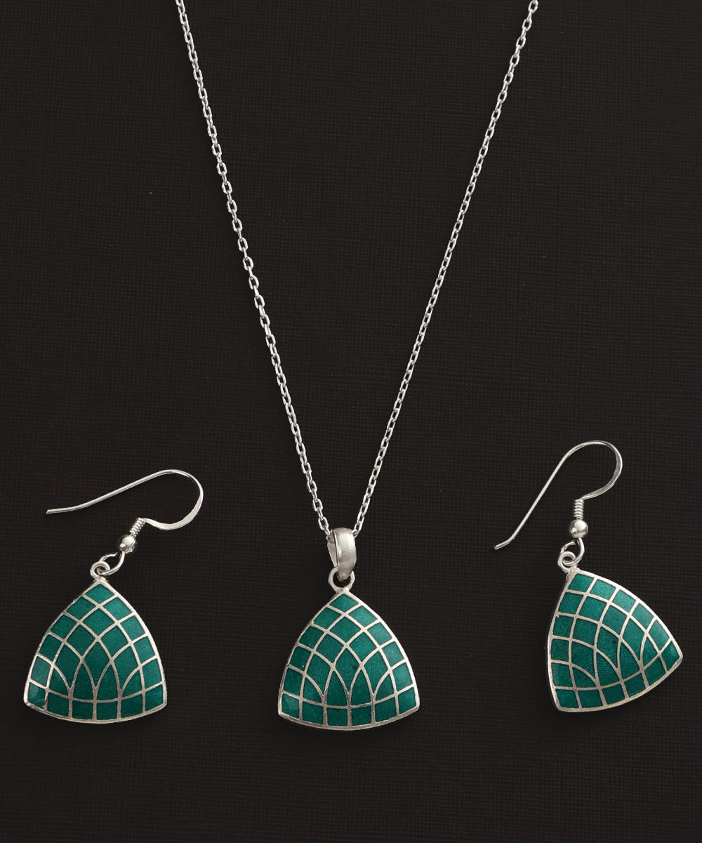 Odathi_Teal_Green_Handcrafted_Pure_Silver_Meenakari_Pendant_And_Earrings_Set_WeaverStory_04