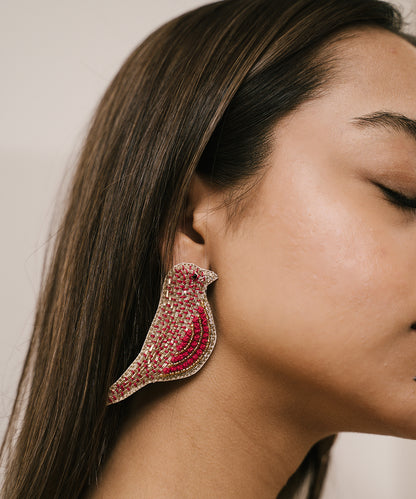 Hand-Beaded_Pink_Bird_Stud_Earrings_With_Intricate_Threadwork_WeaverStory_03