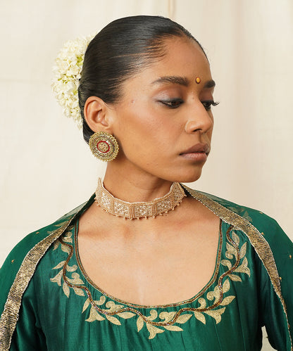 Handcrafted_Cream_&amp;_Gold_Fabric_Choker_WeaverStory_02