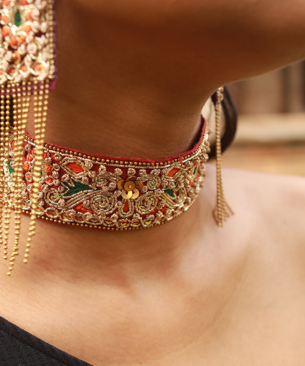 Jiera_Hand_Embroidered_Choker_WeaverStory_02