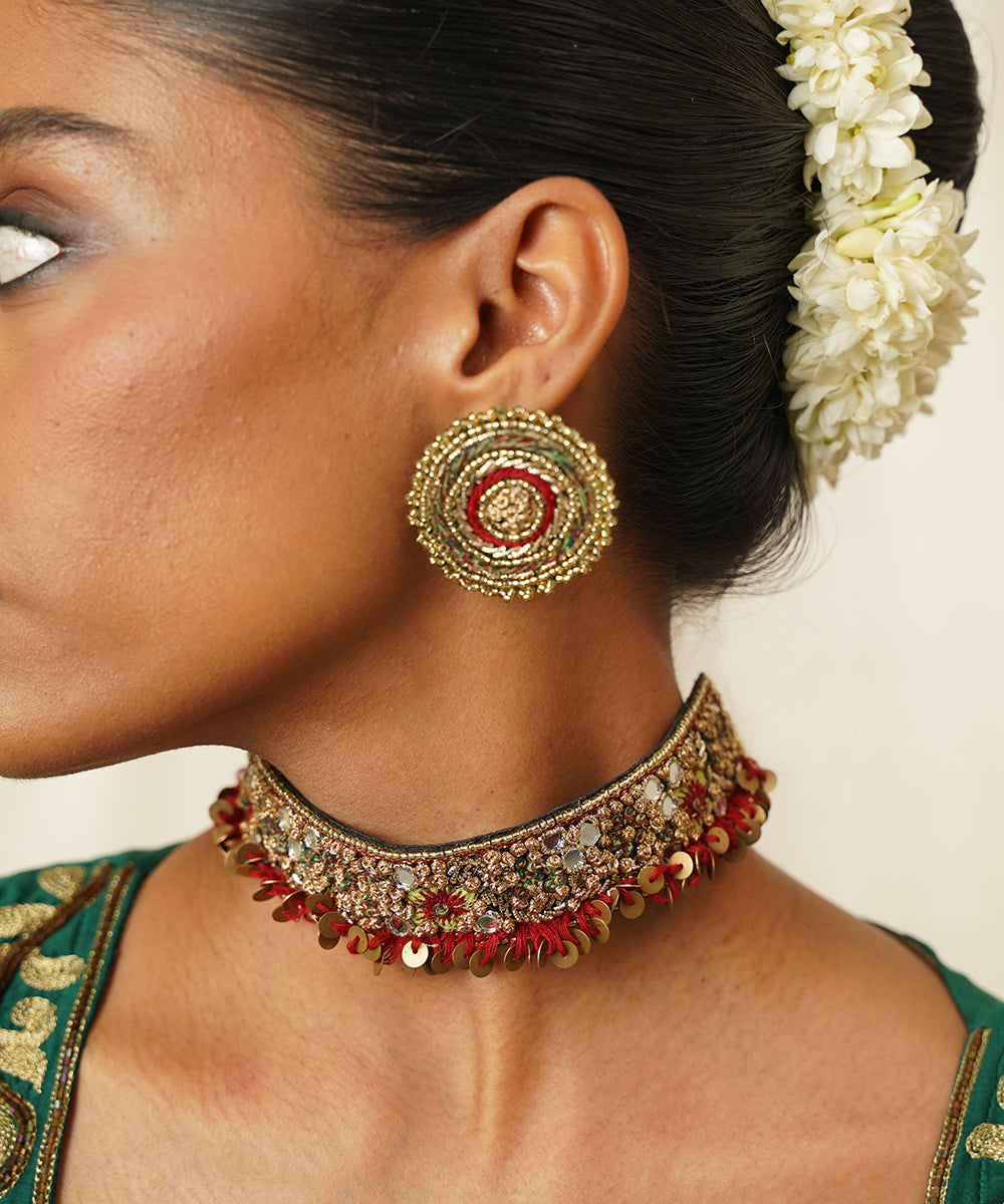 Umaid_Hand_Embroidered_Choker_WeaverStory_04