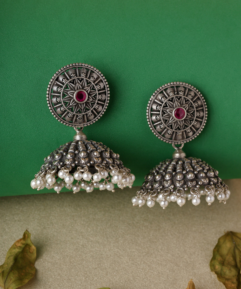 Ekaja_Handcrafted_Oxidised_Pure_Silver_Earrings_With_Kundan_WeaverStory_01