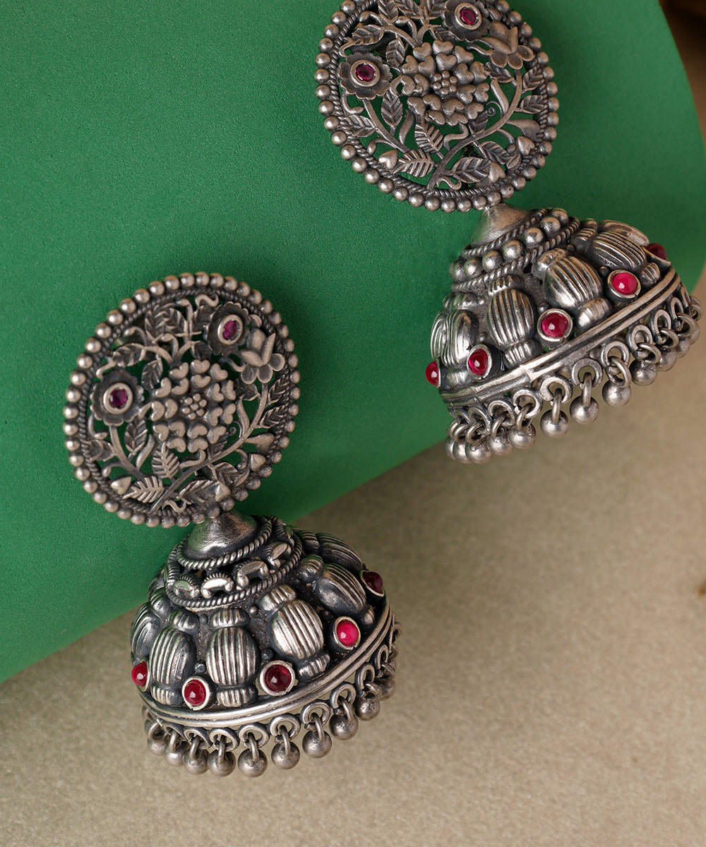 Jivika_Handcrafted_Oxidised_Pure_Silver_Jhumka_With_Kempstones_WeaverStory_02