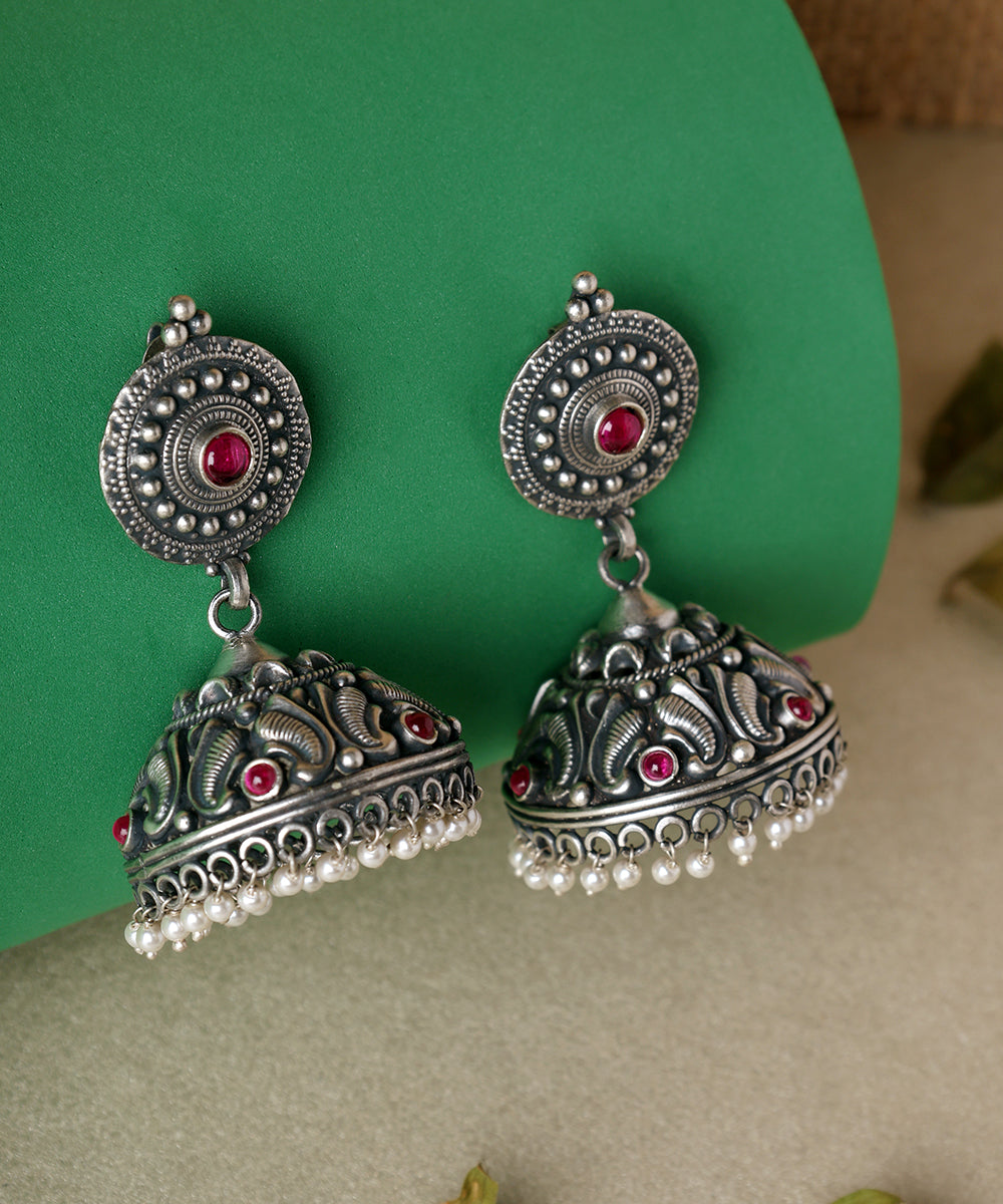 Kasni_Handcrafted_Oxidised_Pure_Silver_Earrings_With_Kempstones_And_Pearls_WeaverStory_01