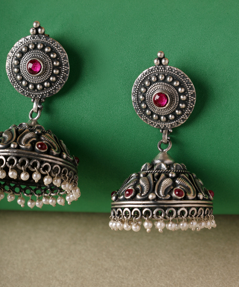 Kasni_Handcrafted_Oxidised_Pure_Silver_Earrings_With_Kempstones_And_Pearls_WeaverStory_02