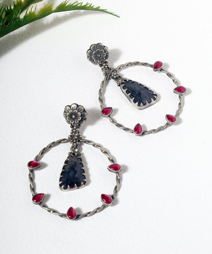 Aryahi_Handcrafted_Oxidised_Pure_Silver_Earrings_With_Blue_And_Pink_Kempstones_WeaverStory_01