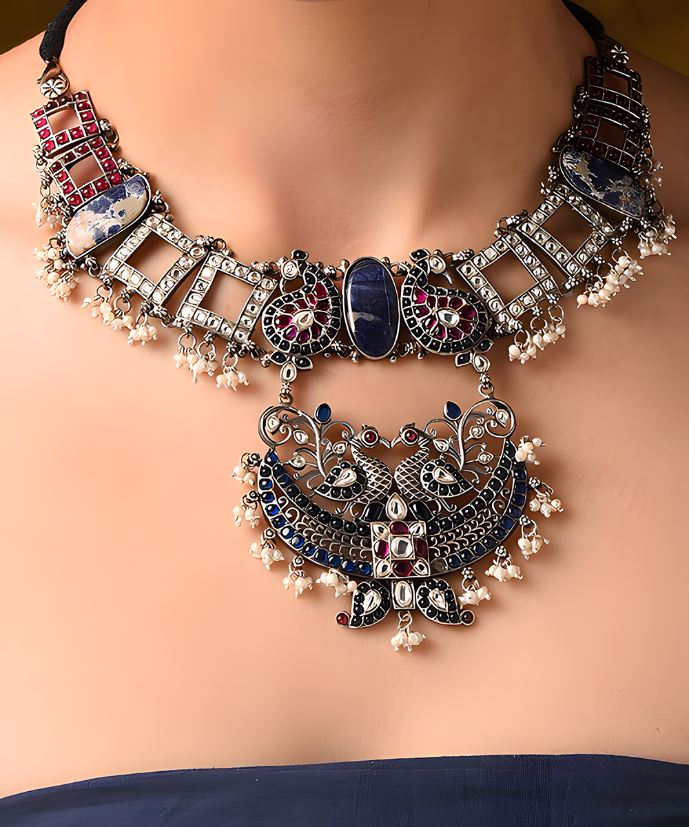 Gunjan_Blue_And_Pink_Handcrafted_Pure_Silver_Tribal_Necklace_WeaverStory_02