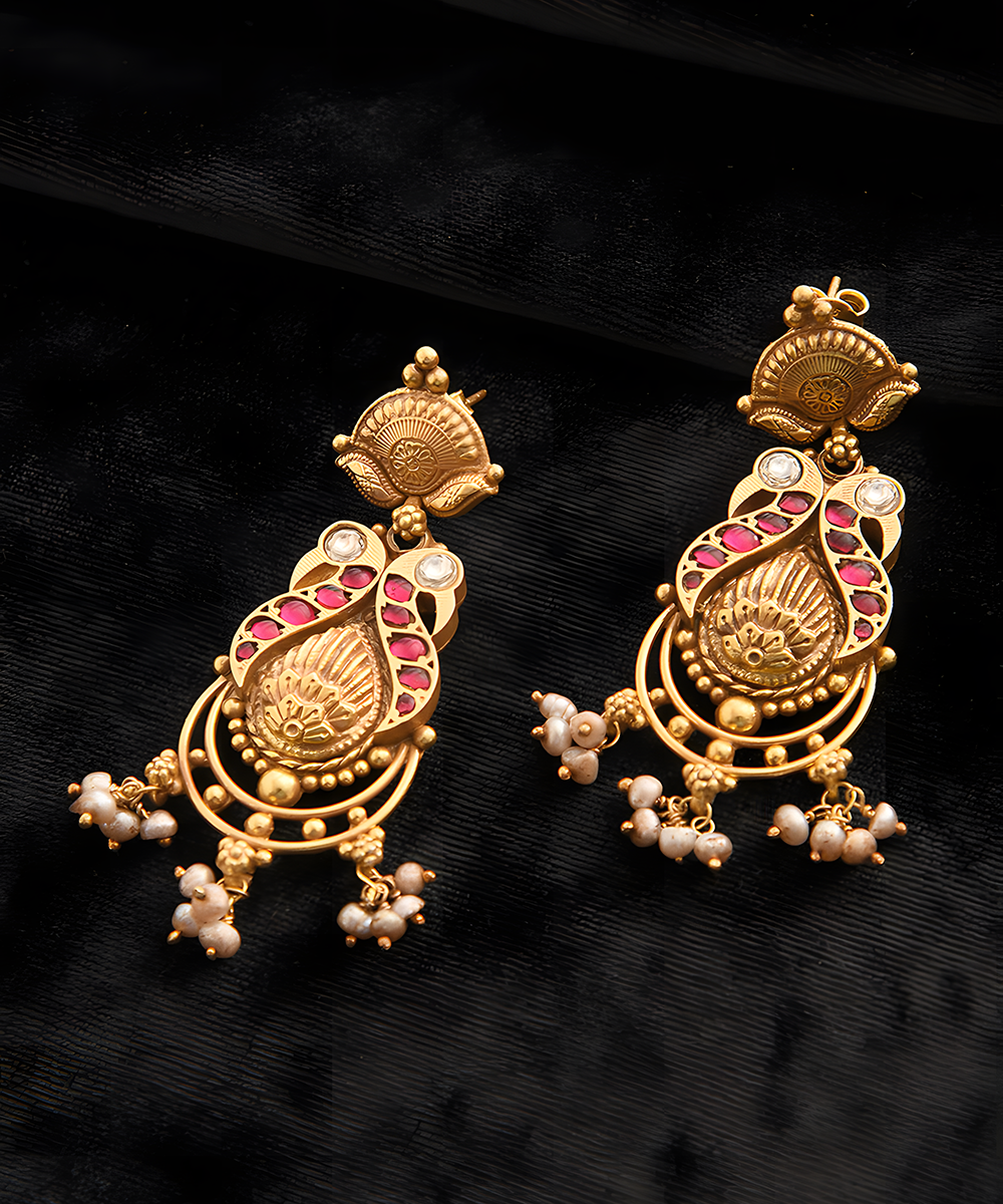 Nitya_Handcrafted_Red_Kundan_Golden_Earrings_In_Pure_WeaverStory_02