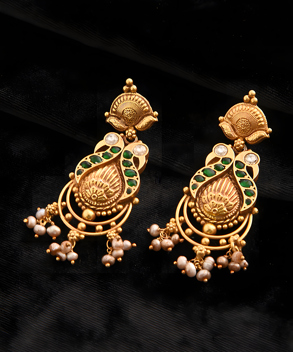 Prerna_Green_Handcrafted_Kundan_Golden_Earring_In_Pure_Silver_WeaverStory_02