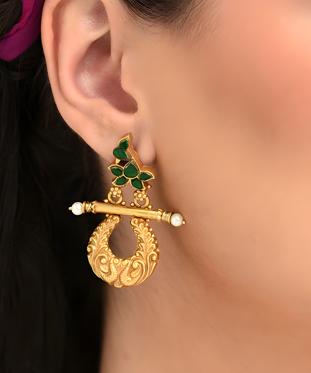 Poorva_Handcrafted_Green_Kundan_Golden_Earring_In_Pure_Silver_WeaverStory_01