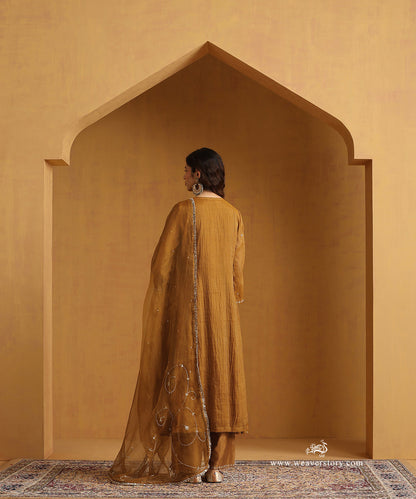 Mustard_Yellow_Hand_Embroidered_Cotton_Tissue_Side_Kali_Kurta_With_Pants_And_Organza_Dupatta_WeaverStory_04