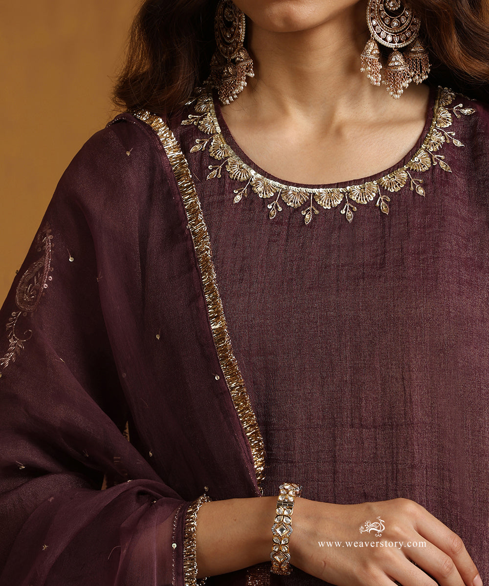 Dark_Plum_Hand_Embroidered_Cotton_Tissue_Kurta_With_Chanderi_Pants_And_Organza_Dupatta_WeaverStory_06