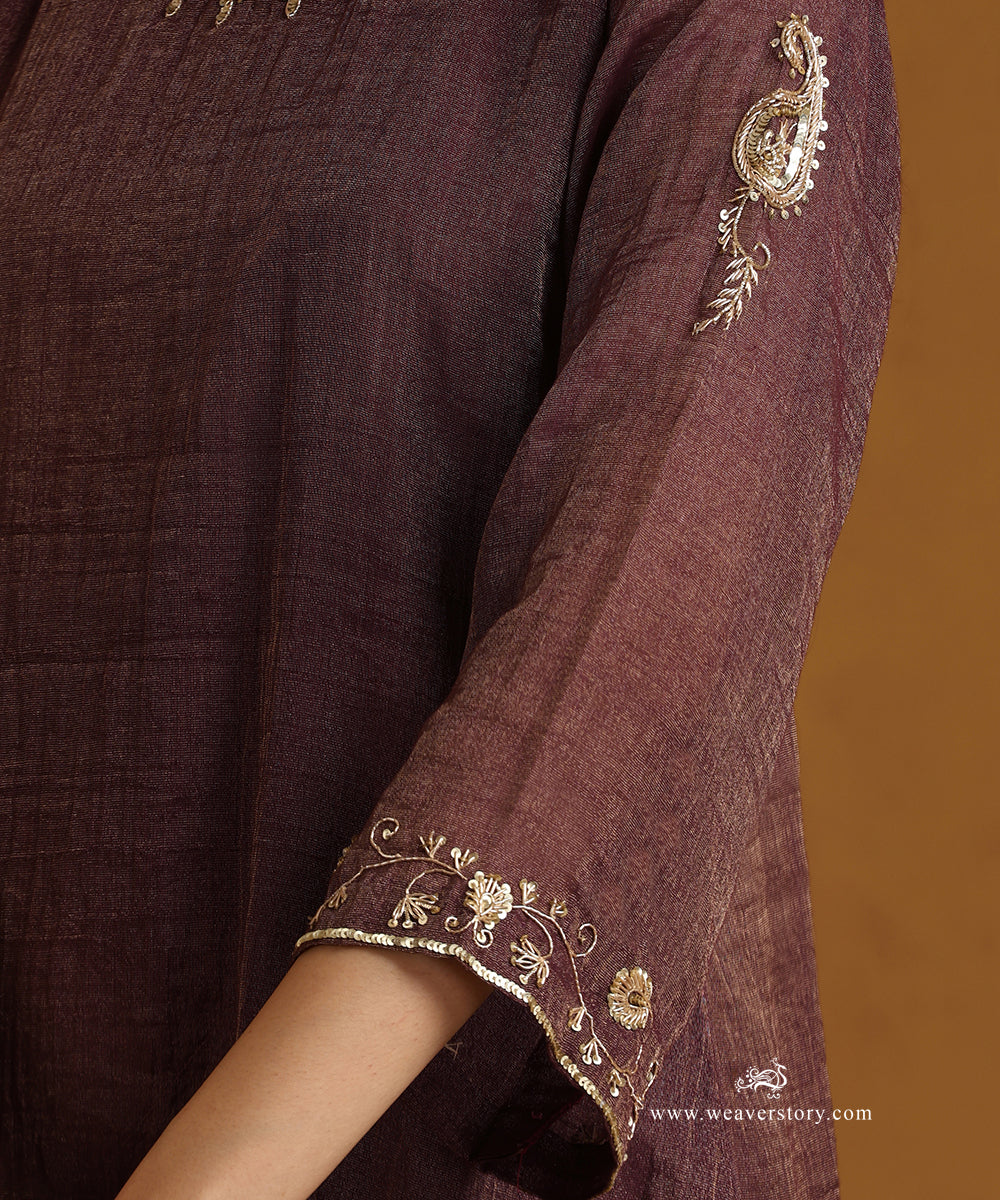 Dark_Plum_Hand_Embroidered_Cotton_Tissue_Kurta_With_Chanderi_Pants_And_Organza_Dupatta_WeaverStory_07