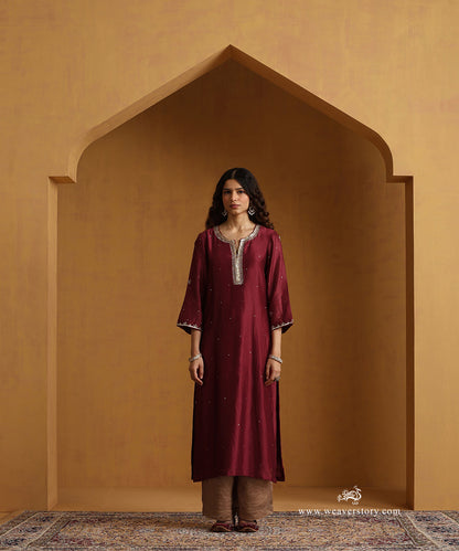 Red_Hand_Embroidered_Chanderi_Kurta_With_Striped_Chanderi_Pants_And_Organza_Dupatta_WeaverStory_03