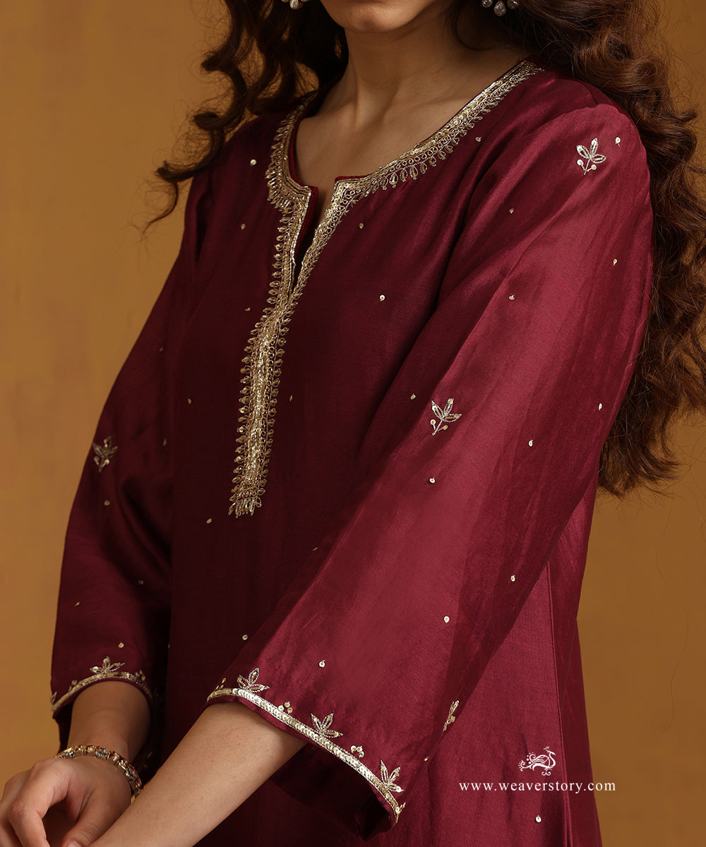 Red_Hand_Embroidered_Chanderi_Kurta_With_Striped_Chanderi_Pants_And_Organza_Dupatta_WeaverStory_07