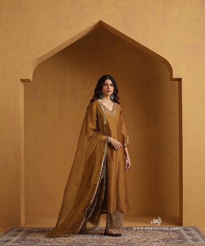 Mustard_Yellow_Hand_Embroidered_Chanderi_Kurta_With_Chanderi_Striped_Pants_And_Organza_Dupatta_WeaverStory_05