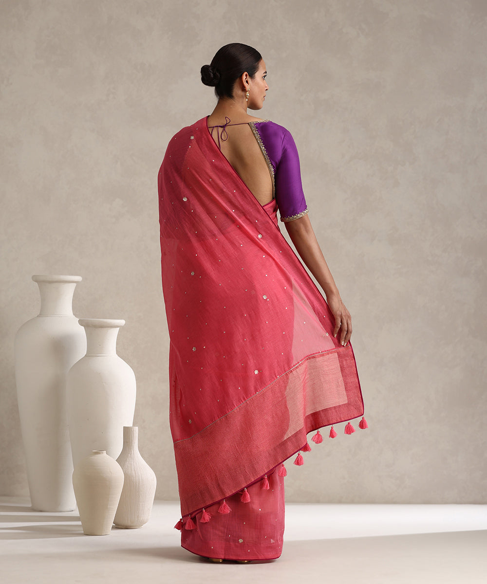 Coral_Handloom_Pure_Chanderi_Saree_With_Hand_Embroidery_And_Magenta_Finishing_WeaverStory_03