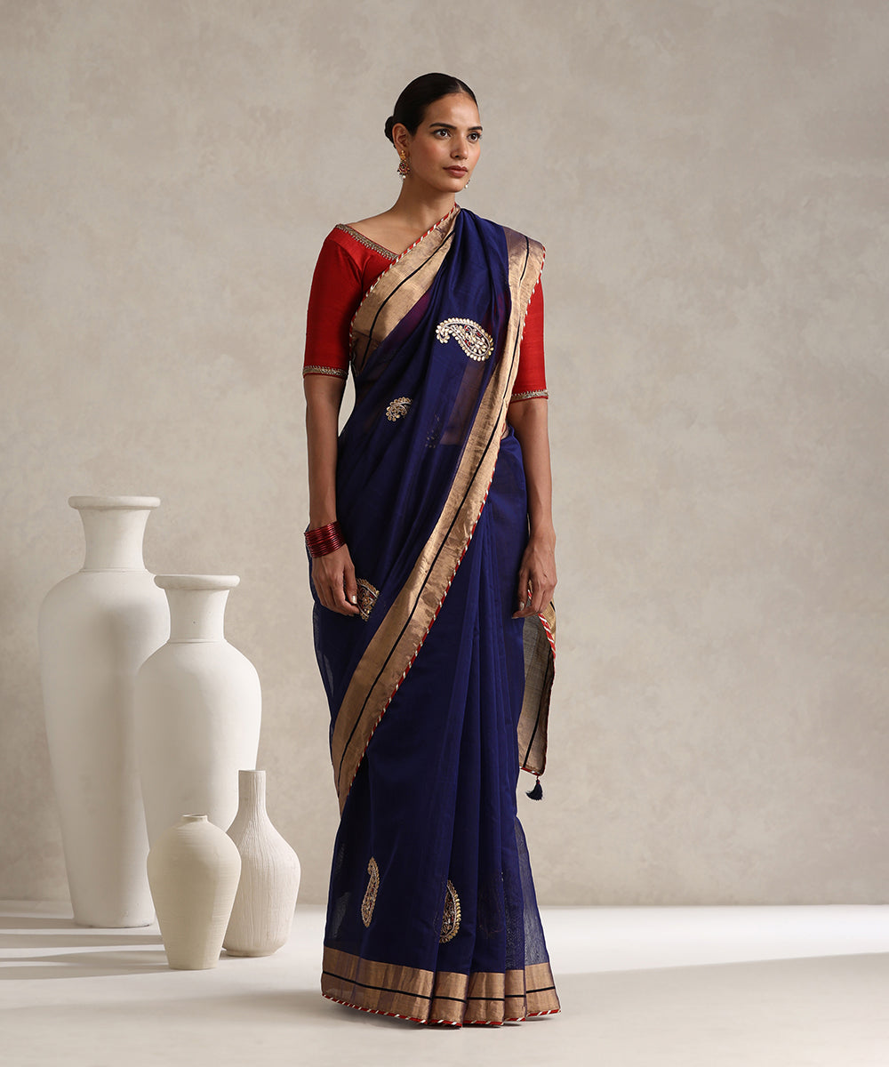 Dark_Blue_Handloom_Pure_Chanderi_Saree_With_Hand_Embroidered_Ambi_Booti_And_Lace_WeaverStory_01