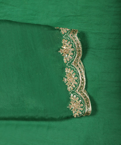 Green_Organza_Handloom_Scalloped_Border_Zardozi_Embroidered_Dupatta_WeaverStory_04