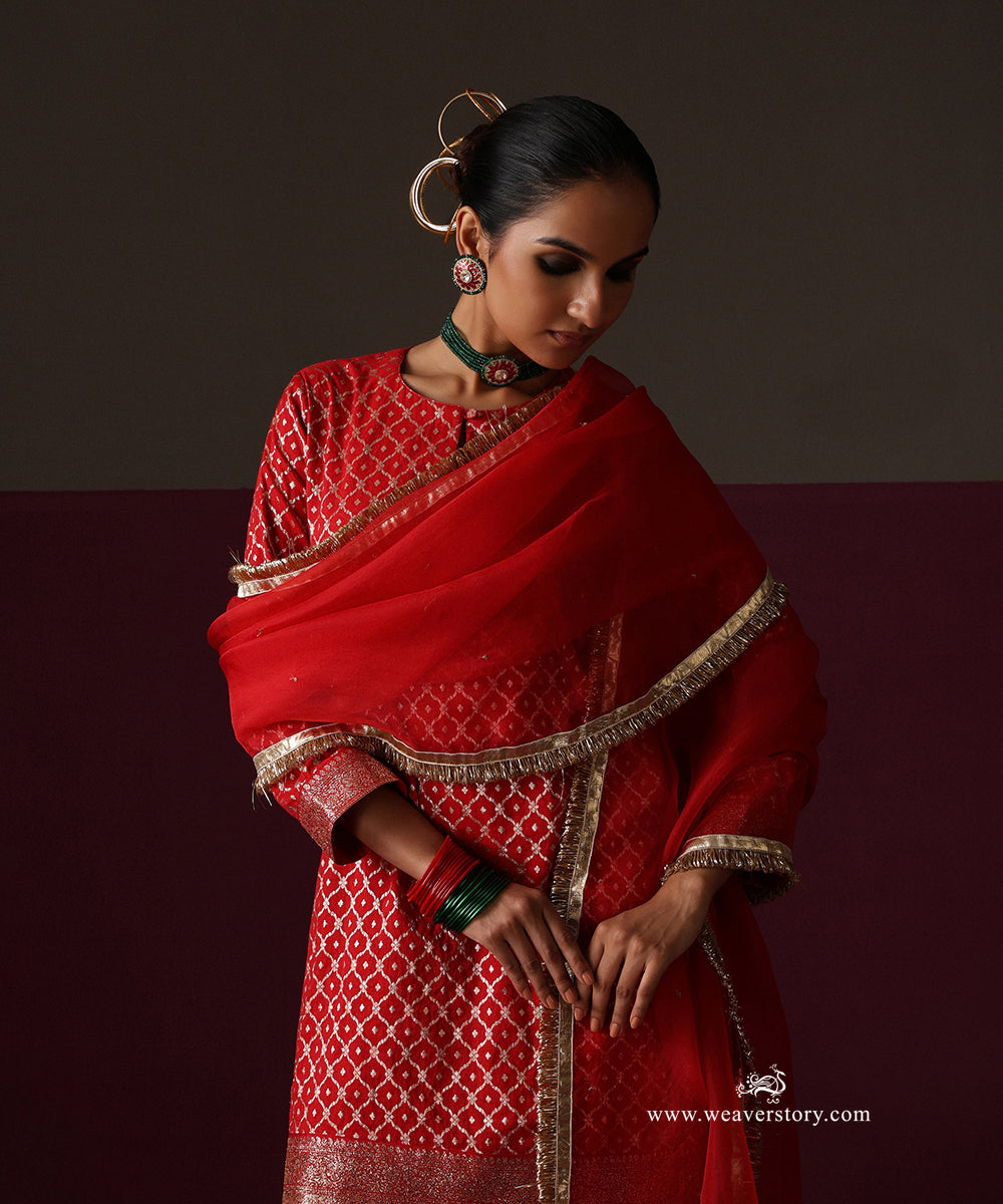 Redchanderi Jaal Kurta With Dhoti Organza Dupatta