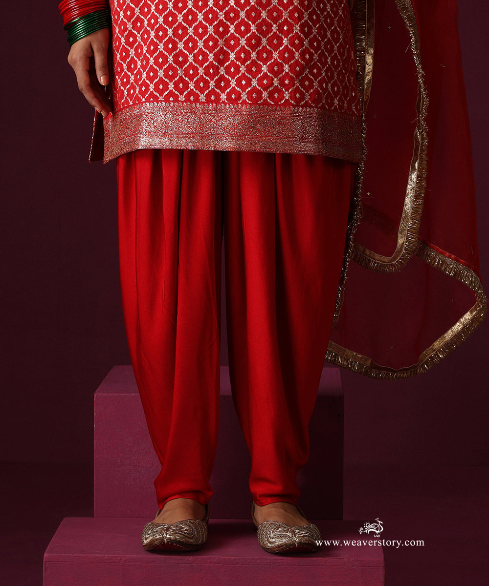Redchanderi Jaal Kurta With Dhoti Organza Dupatta