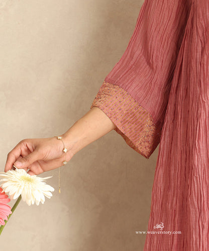 Old_Rose_Handloom_Mul_Chanderi_Suit_Stripe_Tissue_Yoke_With_Embroiderd_Pant_WeaverStory_06