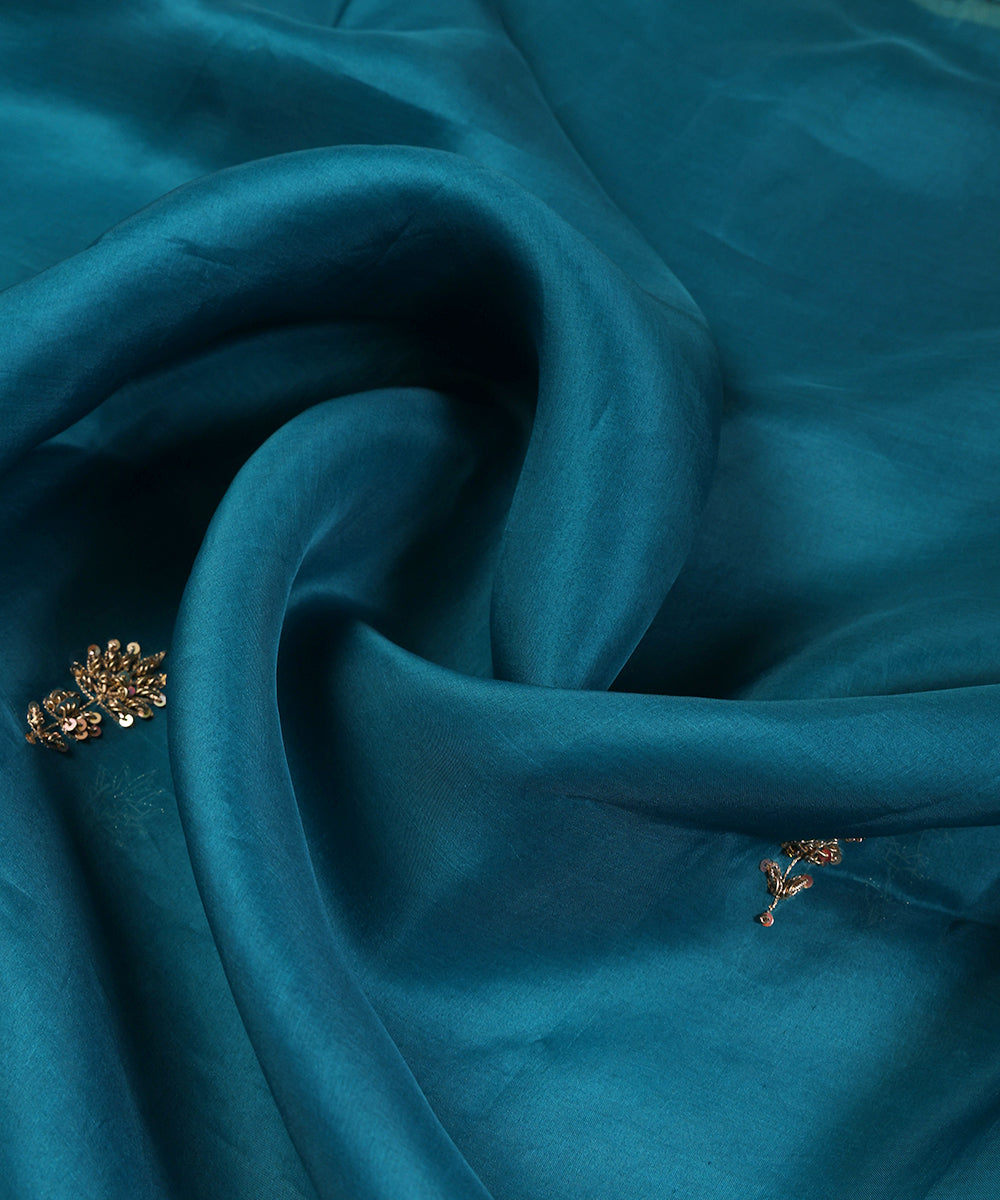 White_Handloom_Organza_Dupatta_with_Hand_Embroidered_Zardozi_Motifs_and_HandCrafted_Kiran_WeaverStory_04