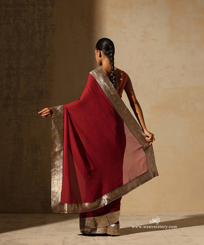 Maroon_Chiffon_Saree_With_Navy_Blue_Banarasi_Border_WeaverStory_03
