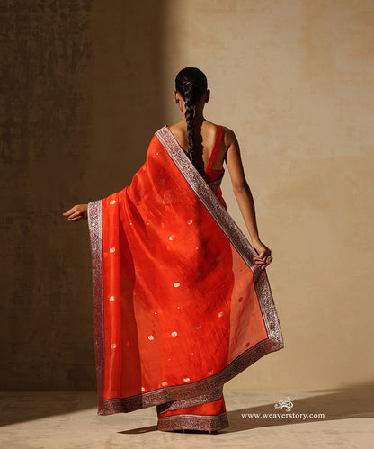 Orange_Handloom_Banarasi_Booti_Organza_Saree_With_Maroon_Antique_Parrot_Motif_Border_WeaverStory_03