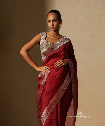 Maroon_Handloom_Organza_Saree_With_Shikargah_Border_WeaverStory_02