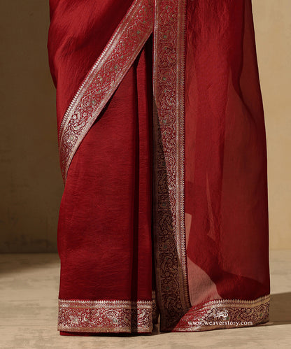 Maroon_Handloom_Organza_Saree_With_Shikargah_Border_WeaverStory_04