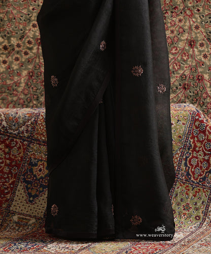 Black_Pure_Organza_Silk_Saree_With_Zardozi_Booti_WeaverStory_04