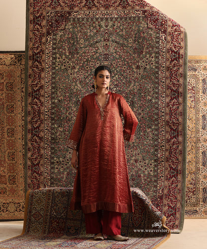 Maroon_Handloom_Chanderi_Stripe_Tissue_Suit_With_Chanderi_Pants_WeaverStory_04