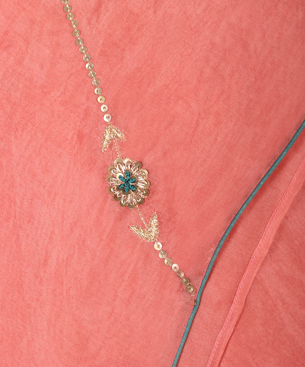 Peach_Handloom_Zardozi_Embroidered_Organza_Dupatta_With_Aadi_Lines_WeaverStory_04