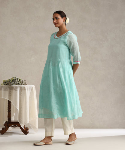 Light_Blue_Chanderi_Mulmul_Kurta_Set_With_Muqaish_Work_And_Cotton_Slip_Lining_WeaverStory_01