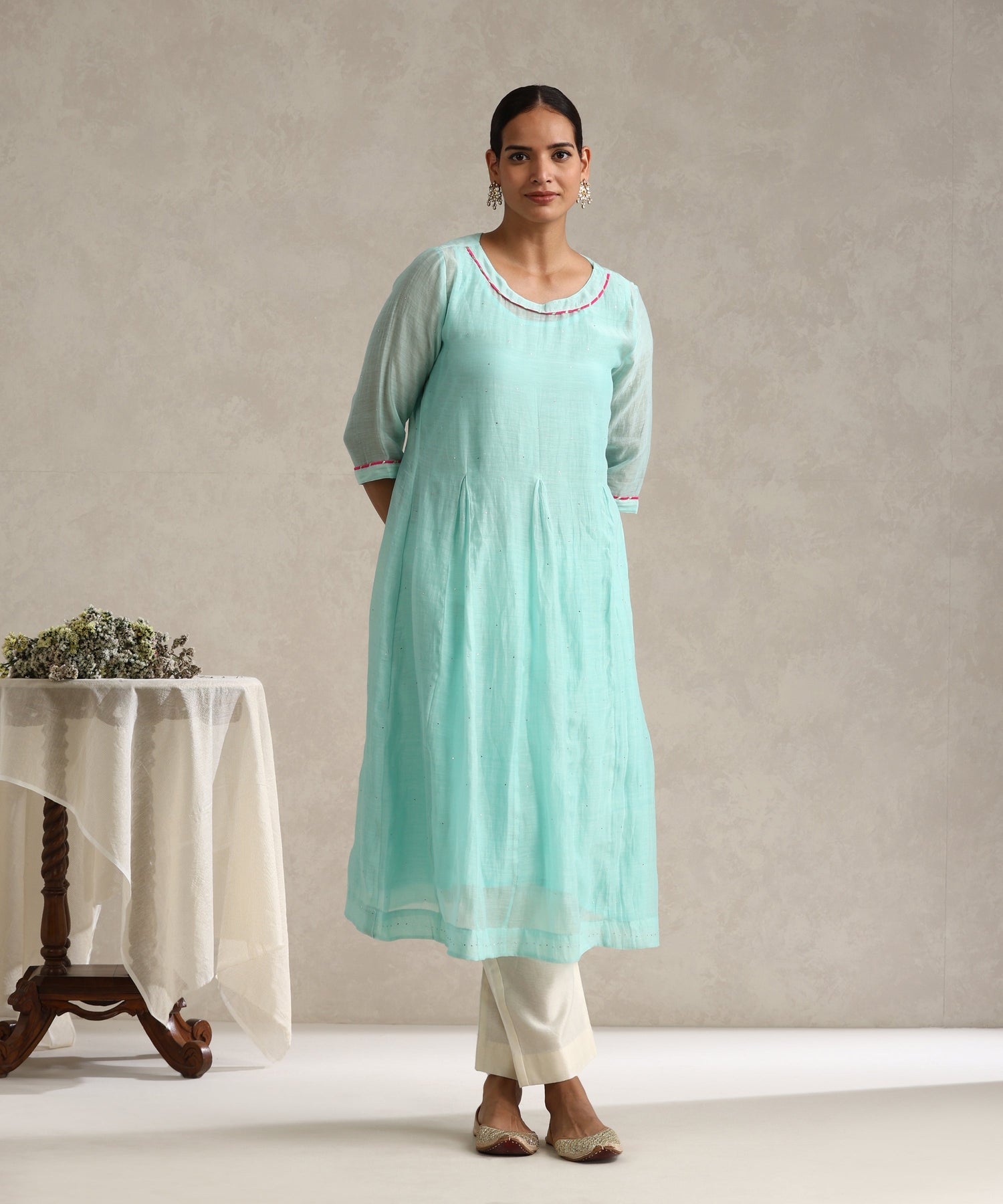 Light_Blue_Chanderi_Mulmul_Kurta_Set_With_Muqaish_Work_And_Cotton_Slip_Lining_WeaverStory_04