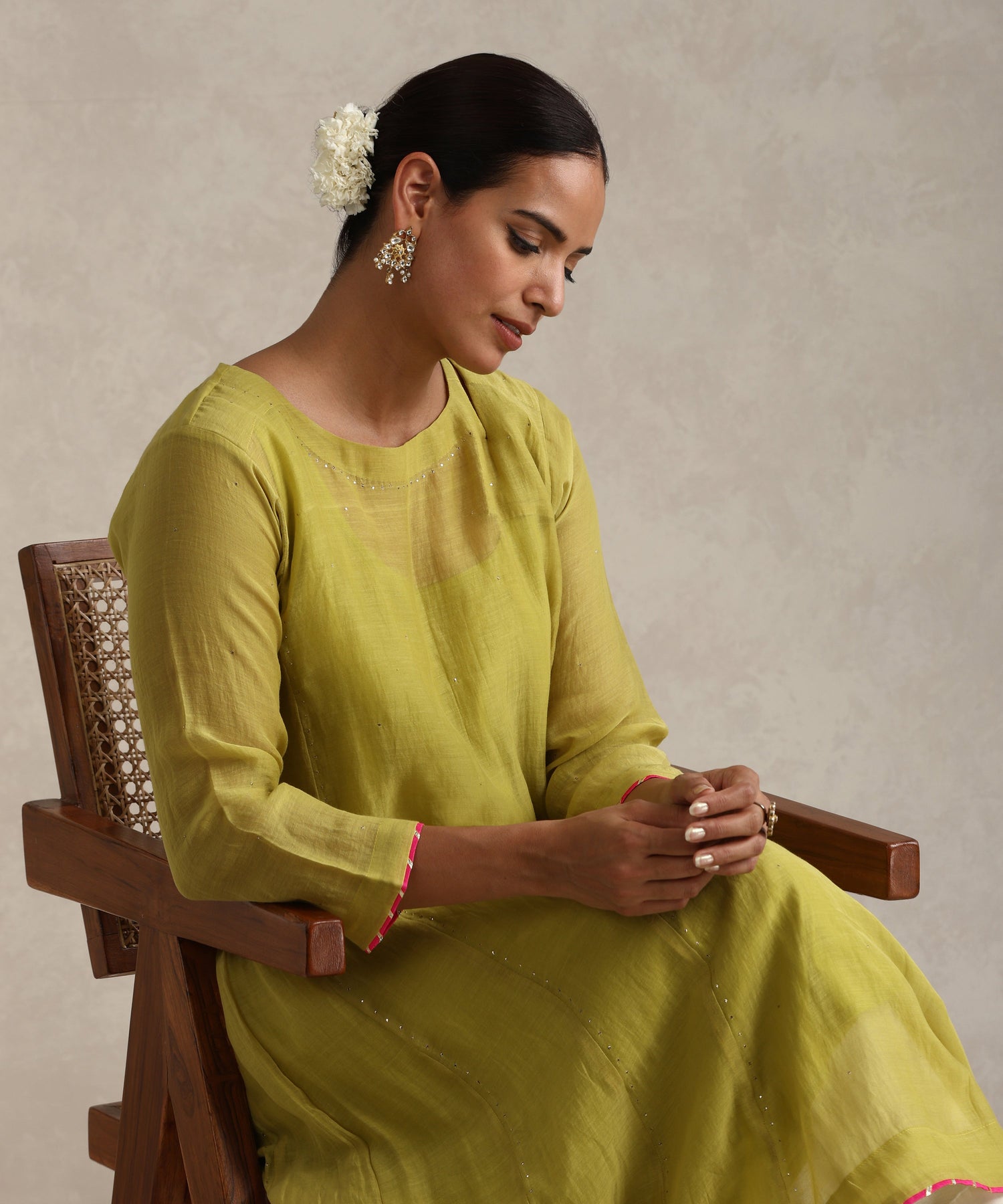 Ochre_Green_Chanderi_Mulmul_Kurta_Set_With_Muqaish_Work_And_Cotton_Slip_Lining_WeaverStory_02