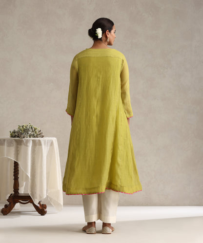 Ochre_Green_Chanderi_Mulmul_Kurta_Set_With_Muqaish_Work_And_Cotton_Slip_Lining_WeaverStory_04