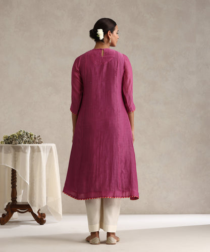 Magenta_Chanderi_Mulmul_Kurta_Set_With_Muqaish_Work_And_Cotton_Slip_Lining_WeaverStory_05