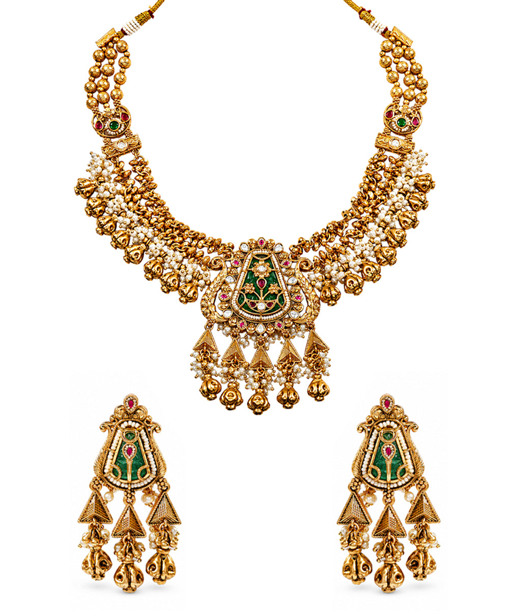 Panna Ghungroo Temple Necklace Set