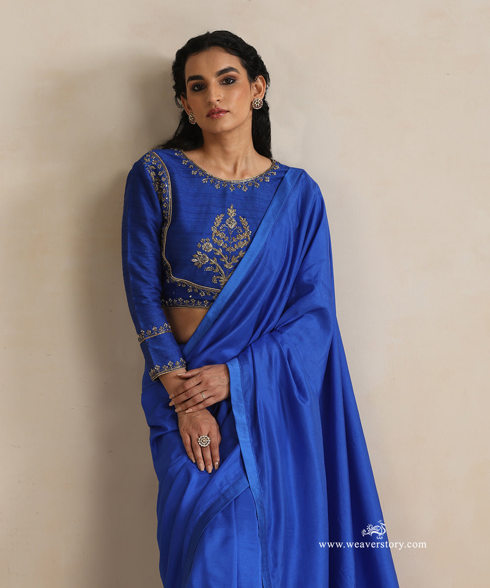 Royal_Blue_Pure_Silk_Saree_With_Satin_Finishing_WeaverStory_02