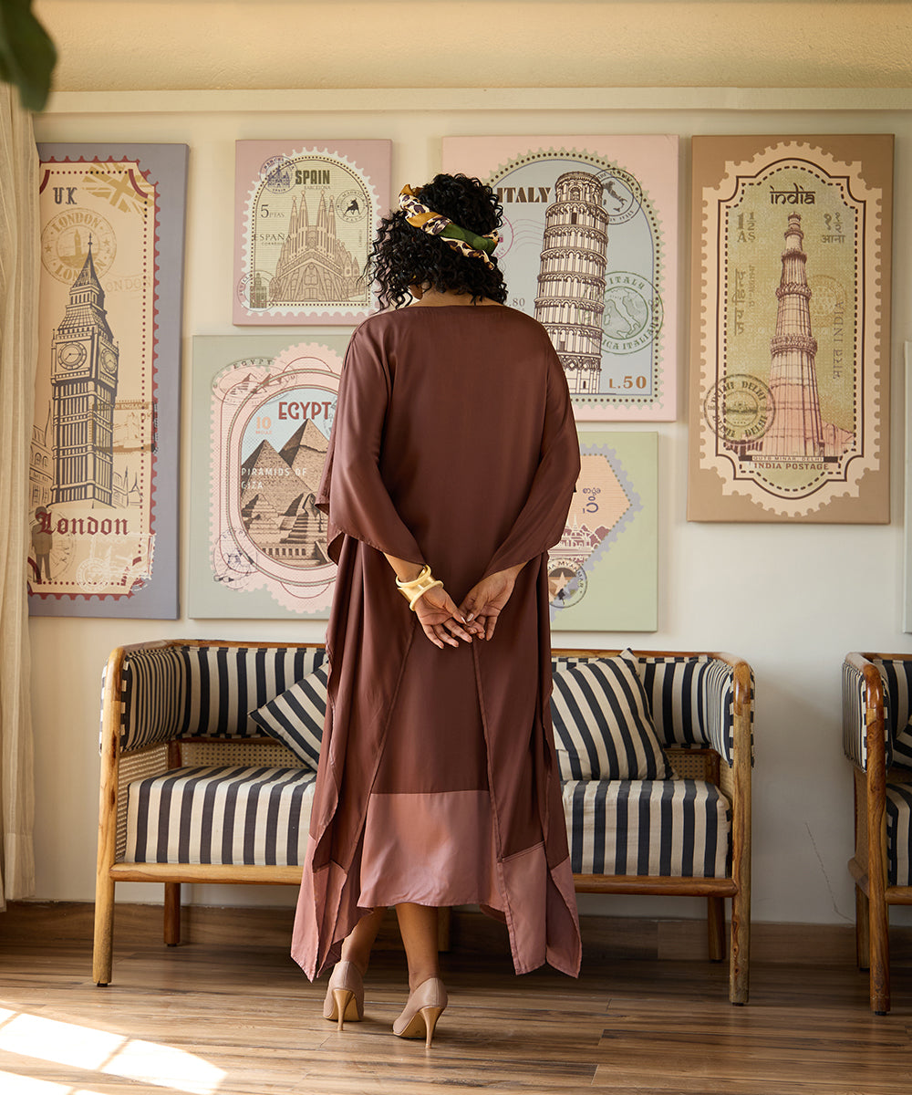 Cocoa_Swirl_Kaftan_–_Light_And_Expresso_Brown_Cotton_Satin_WeaverStory_03