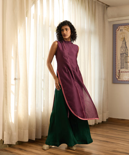 Wine_&amp;_Green_Silk_Kurta_Set_WeaverStory_04