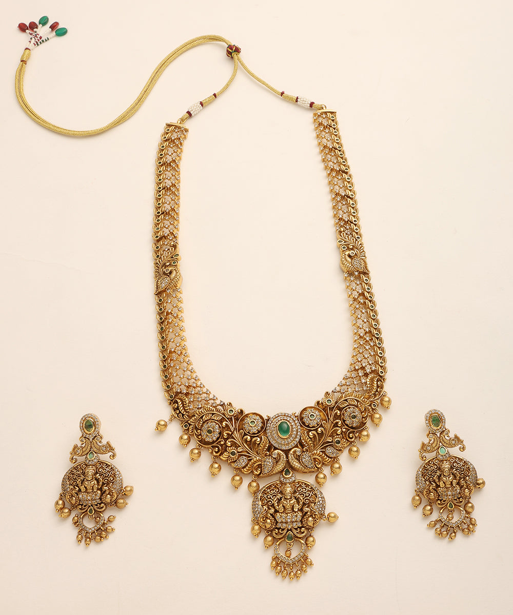 Sheen_Handcrafted_Temple_Necklace_Set_With_Green_Stones_WeaverStory_02