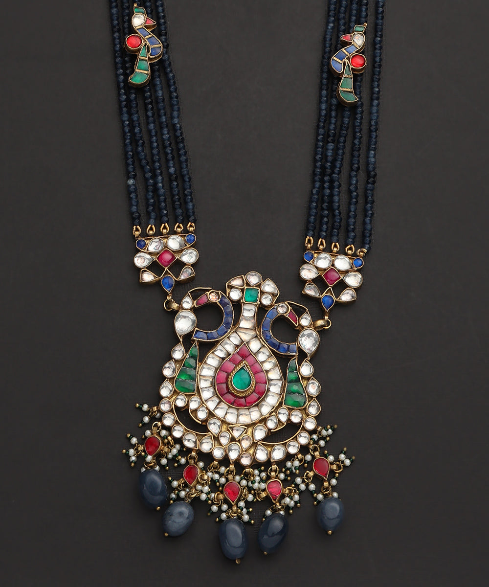 Mouna_Handcrafted_Kundan_Pendant_With_Multicolor_Semi_Precious_Stones_WeaverStory_03