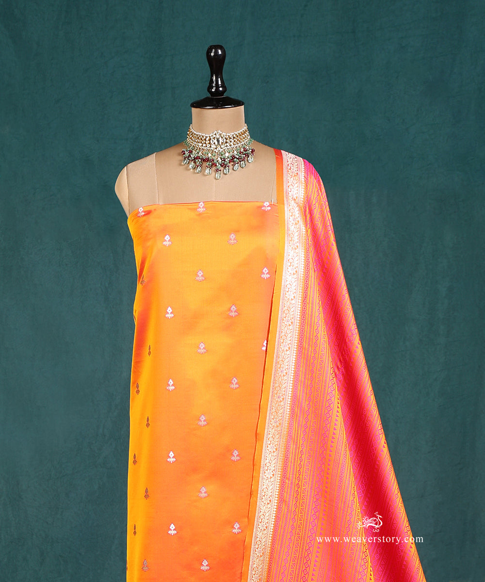 Peach_Handloom_Pure_Satin_Silk_Banarasi_Suit_Set_Fabric_With_Small_Boota_WeaverStory_03