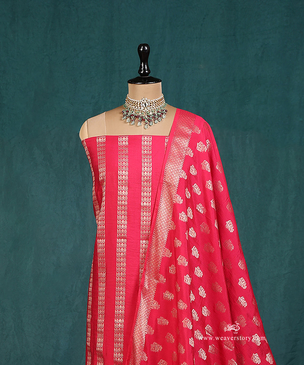 Pink_Handloom_Pure_Cotton_Silk_Banarasi_Suit_Set_Fabric_With_Bel_WeaverStory_03